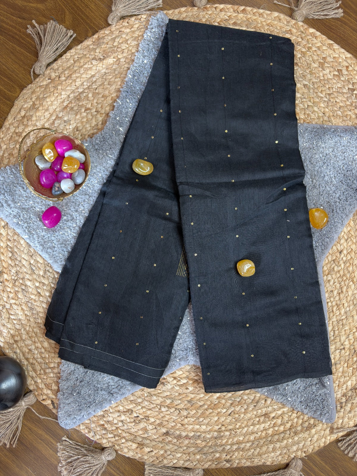 Black Jhilmil Sutra